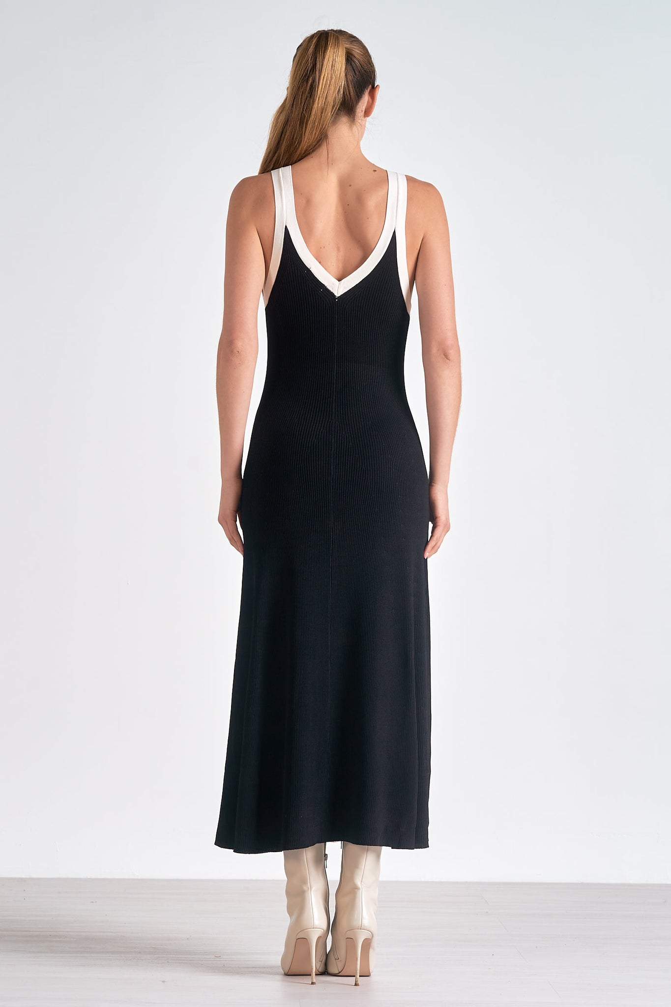Women's Black Satin Sleeveless Cocktail Midi Dress