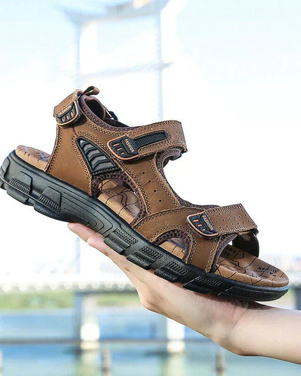 Men's Adjustable Strap Sport Sandals with a Cushioned Sole