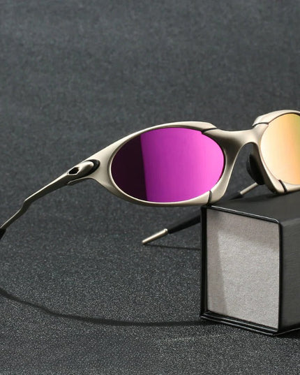 Men's Curved Metal Sunglasses with a Two-Tone Mirror Finish