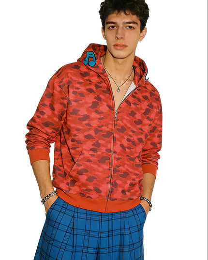 Men's Pointed-Hood Hoodie with Patch Details