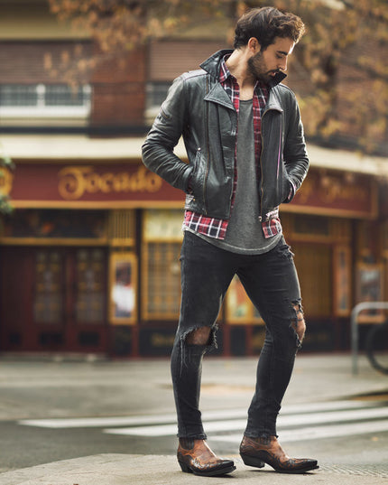 Men's Pointed-Toe Western Boots with Stitched Detail