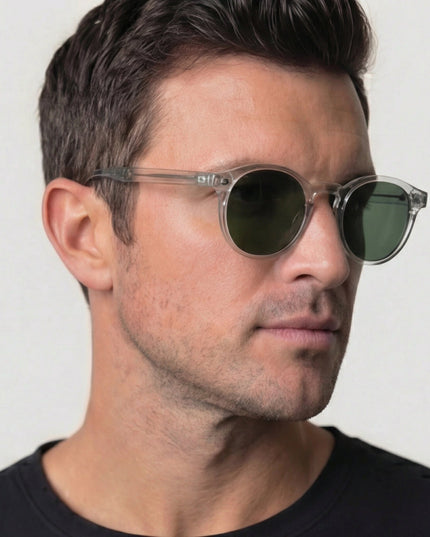 Men's Polarized Sunglasses with a Classic Round Frame