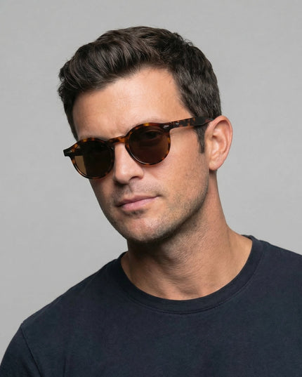 Men's Polarized Sunglasses with a Classic Round Frame