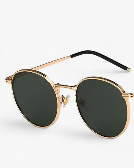 Men's Retro Round Sunglasses with a Double Bridge Detail