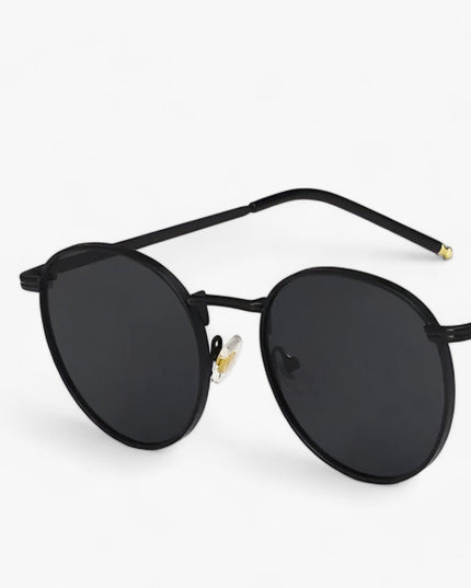 Men's Retro Round Sunglasses with a Double Bridge Detail