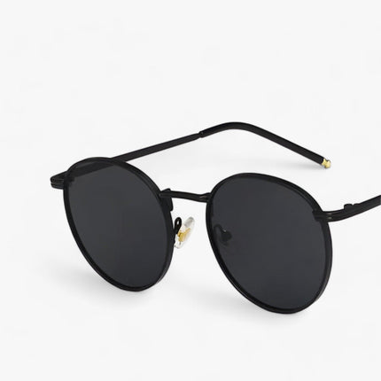 Men's Retro Round Sunglasses with a Double Bridge Detail
