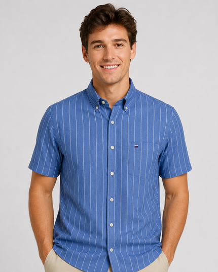 Men's Short Sleeve Oxford Shirt with a Button-Down Collar