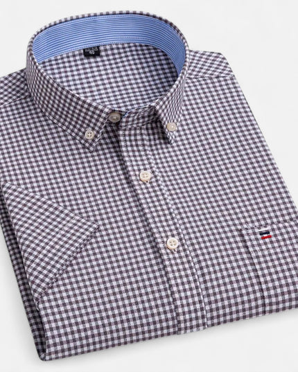 Men's Short Sleeve Oxford Shirt with a Button-Down Collar