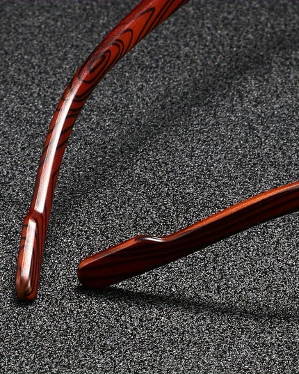 Men's Square Sunglasses in a Rimless Gold Frame