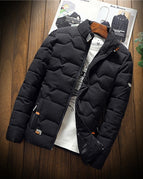 Black / M