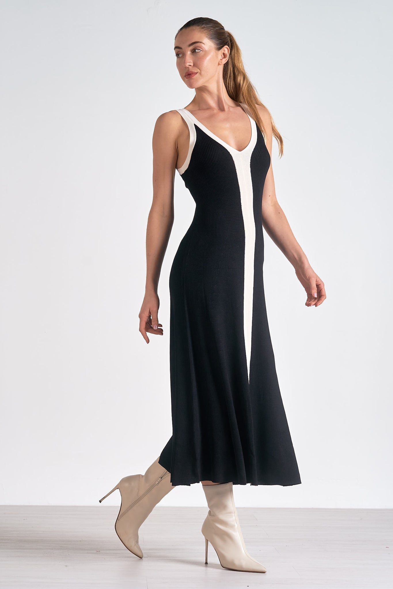 Women's Black Satin Sleeveless Cocktail Midi Dress