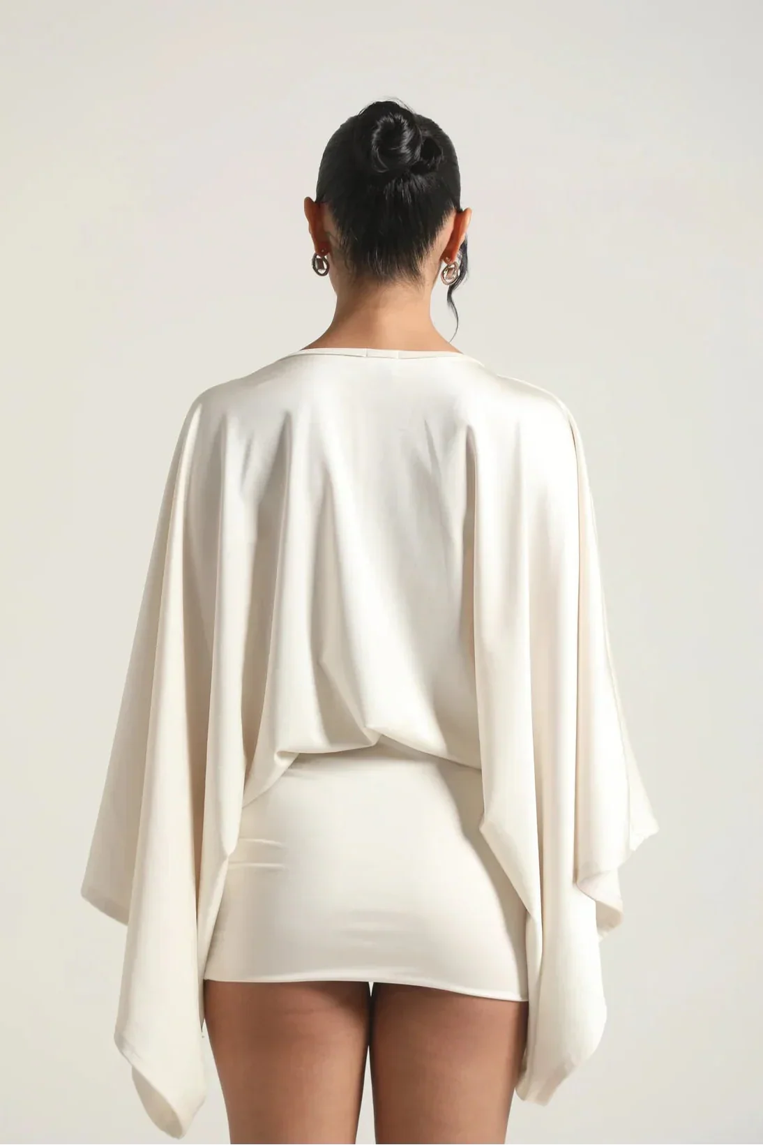 Women's Cape Sleeve Flowy Cocktail Party Mini Dress