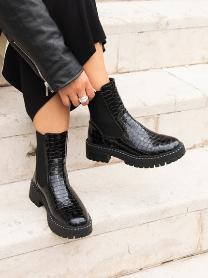 Women's Croc-Embossed Chelsea Boots with a Lug Sole