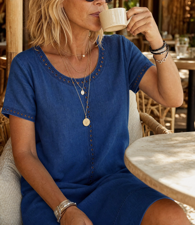 Women's Eyelet Trim Short Sleeve Denim Midi Dress