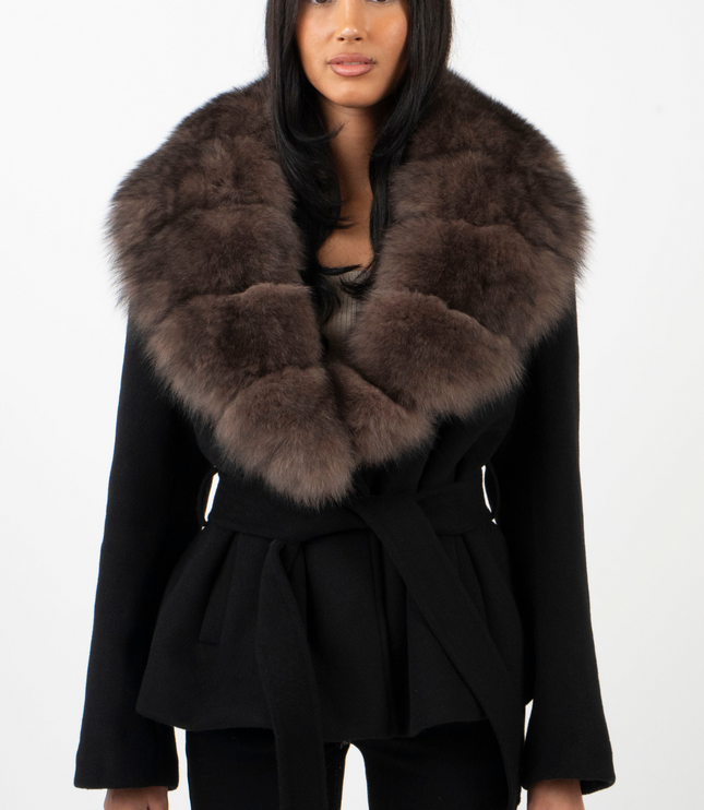 Women's Faux Fur Collar Tailored Winter Jacket