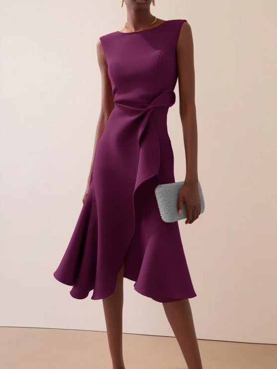 Women's Fitted Red Dress with a Ruffled Flounce Hem