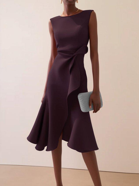 Women's Fitted Red Dress with a Ruffled Flounce Hem