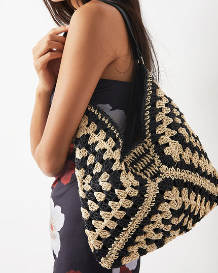 Women's Geometric Print Shoulder Bag in Black and Cream