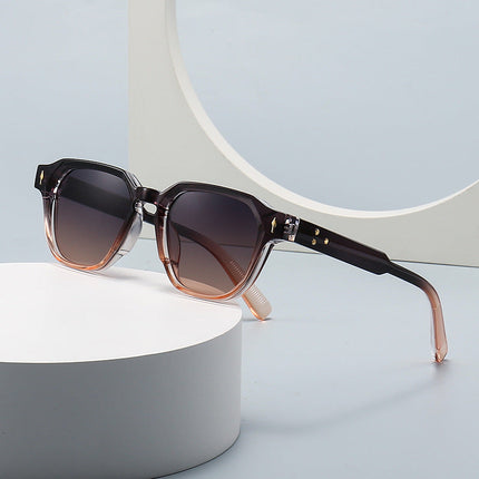 Women's Gradient Lens Sunglasses in a Square Frame