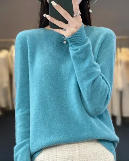 Women's Lightweight Fine-Knit Sweater with a Round Neck