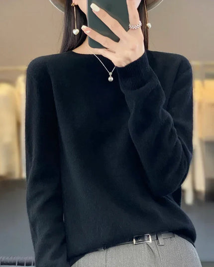 Women's Lightweight Fine-Knit Sweater with a Round Neck