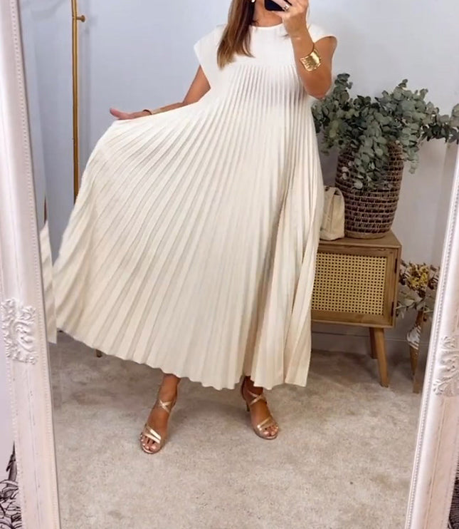 Women's Maxi Dress with Fine Pleats and Side Pockets