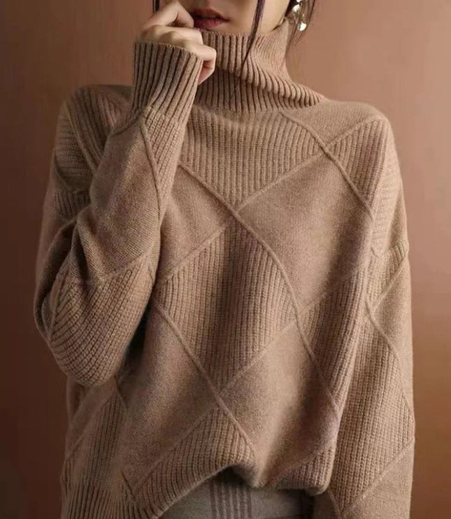 Women's Oversized Diamond Knit Turtleneck Sweater
