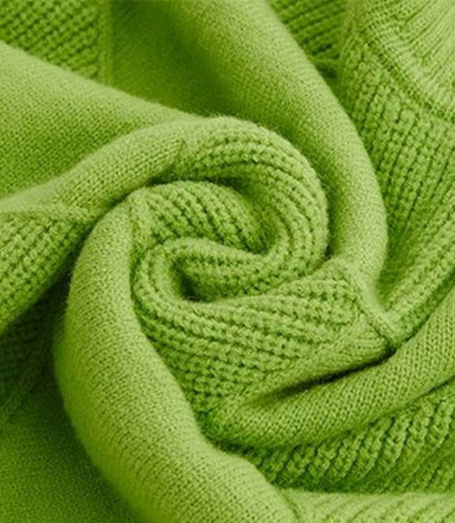 Women's Oversized Diamond Knit Turtleneck Sweater