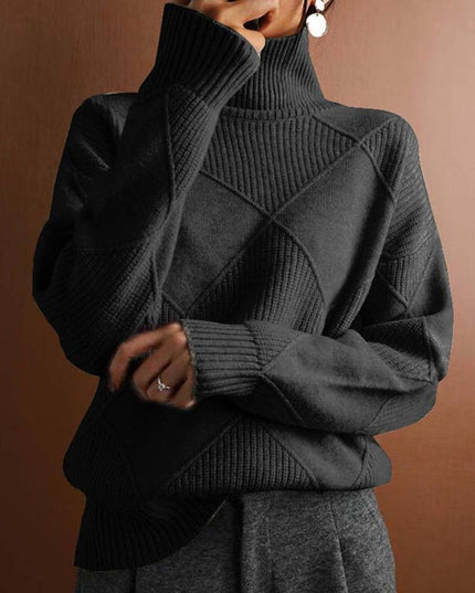 Women's Oversized Diamond Knit Turtleneck Sweater