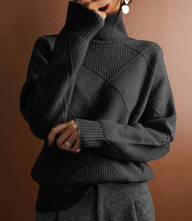 Women's Oversized Diamond Knit Turtleneck Sweater