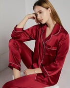 Red / M