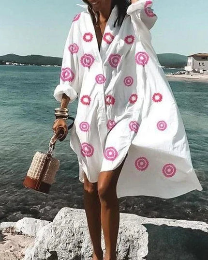 Women's Relaxed Button-Down Dress with a Point Collar