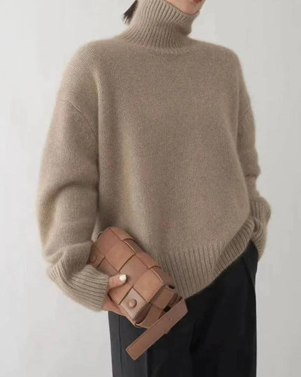 Women's Ribbed Turtleneck Pullover in a Boxy Fit