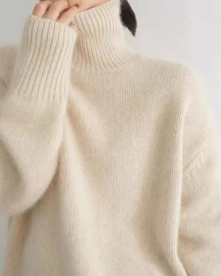 Women's Ribbed Turtleneck Pullover in a Boxy Fit