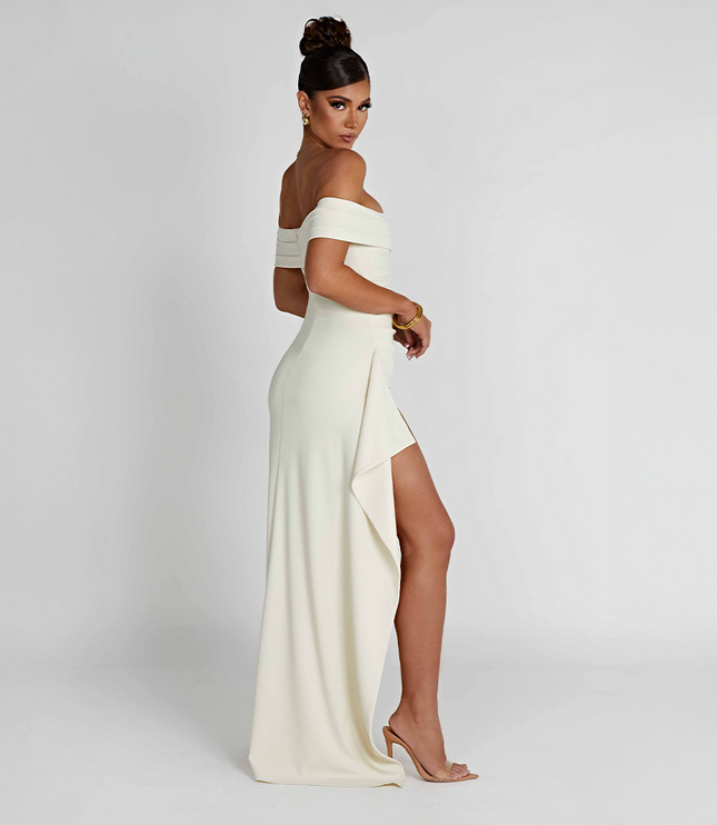 Women's Ruched Sculpted Bodycon Cocktail Maxi Dress
