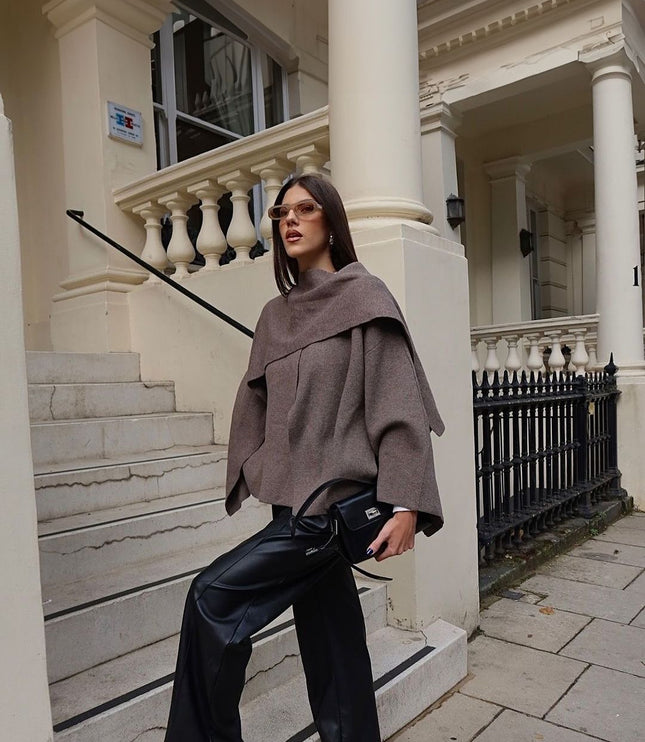 Women's Short Length Draped Scarf Collar Winter Coat